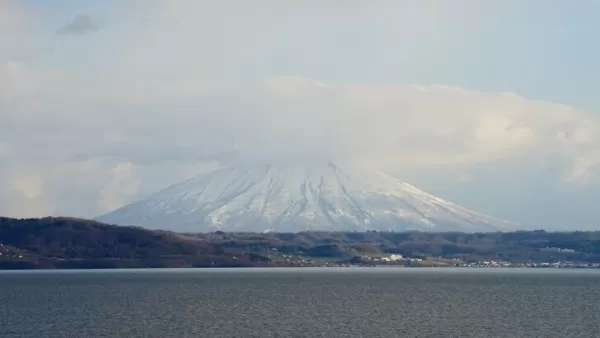 Ghost of Yotei Chooses Hokkaido for Its Balance of Peril and Breathtaking Scenery